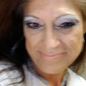 Meet your Posher, Rayette